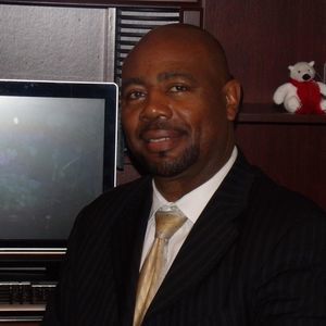 Meet your Posher, Clarence